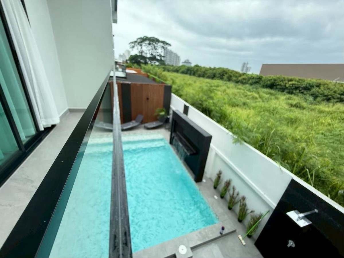 RC260913 Luxury Private Pool Villa for Rent in Jomtien (4) RC260913 Luxury Private Pool Villa for Rent in Jomtien