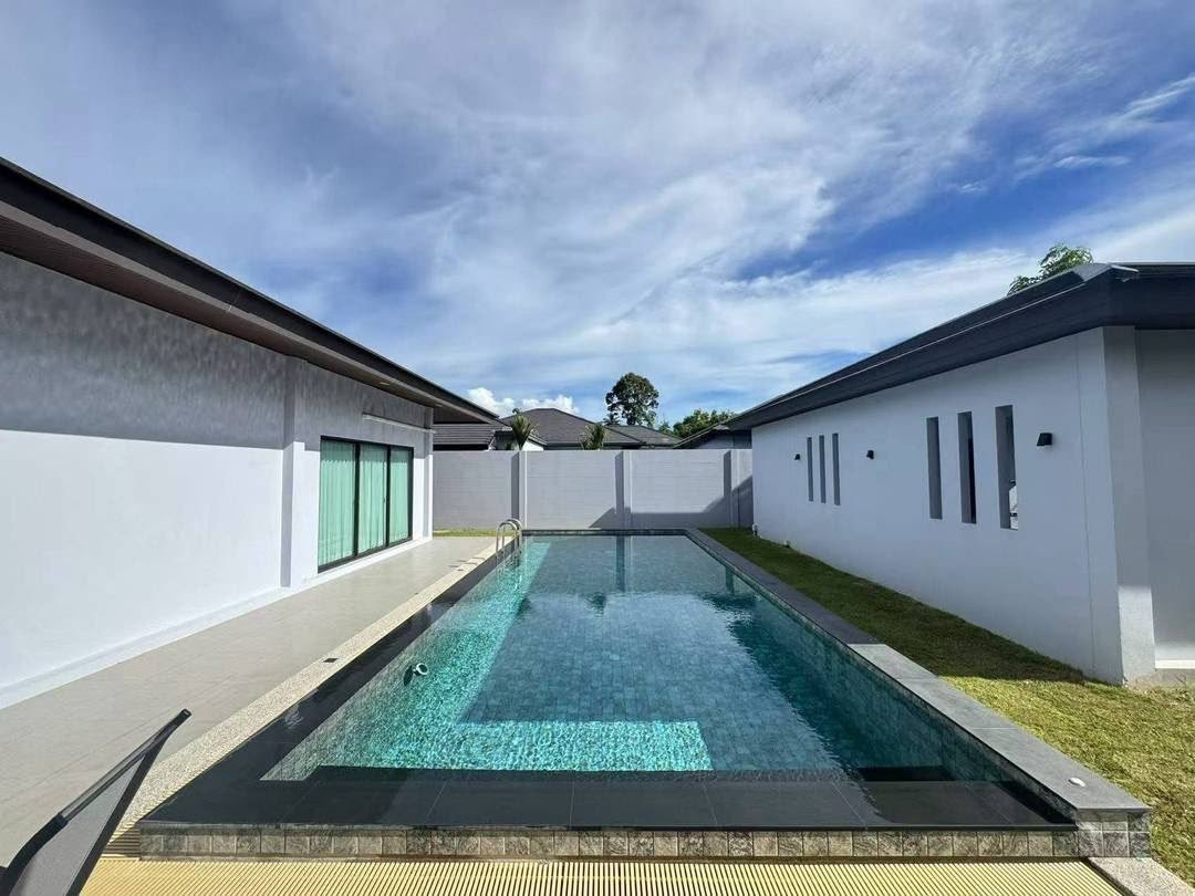 RS260907 Luxury 3-Bedroom Pool Villa for Rent at Baan Pattaya 6 (2) RS260907 Luxury 3-Bedroom Pool Villa for Rent at Baan Pattaya 6
