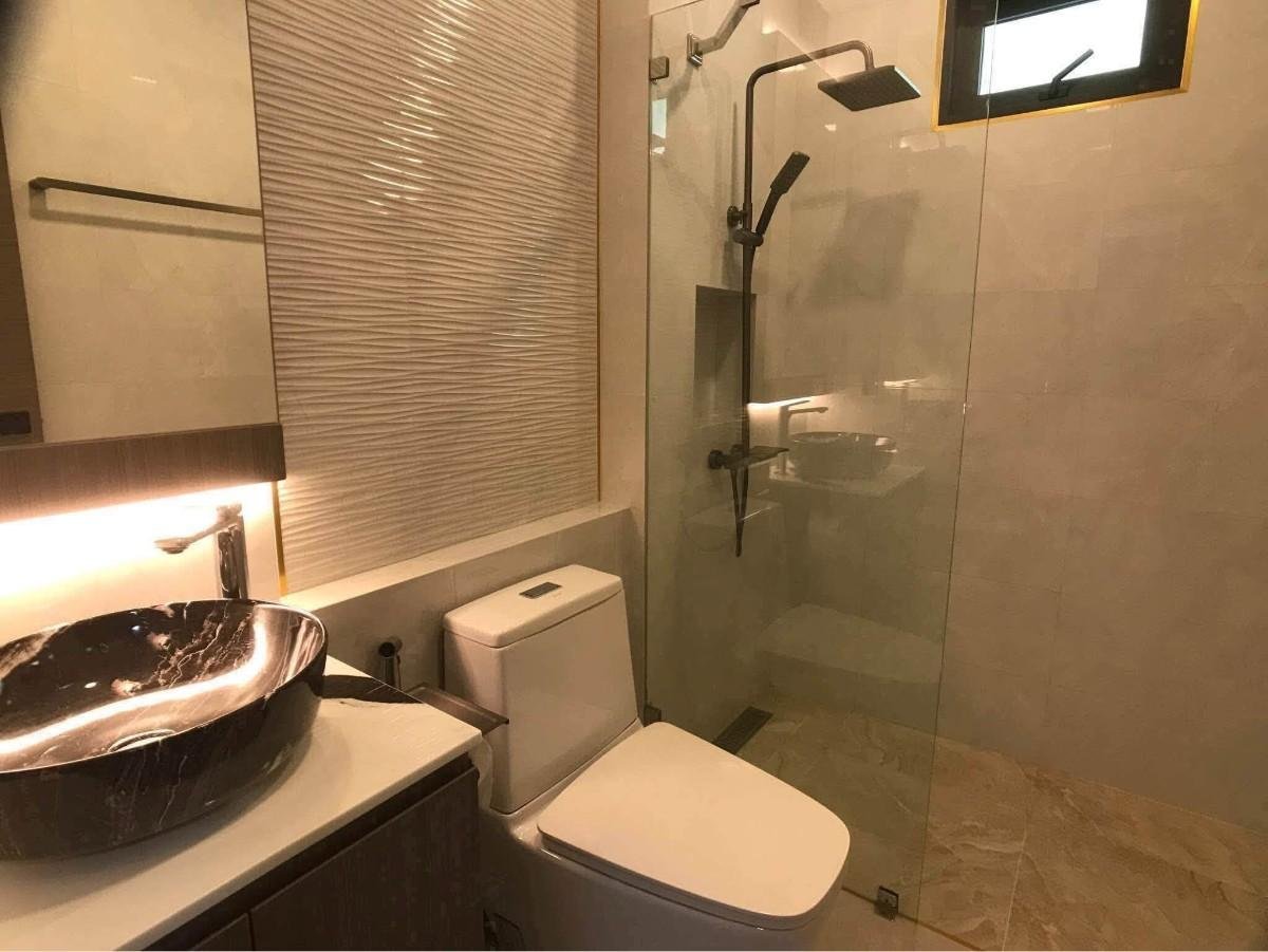 RS260912 Central Park 4 Pool House Village 3-Bedroom