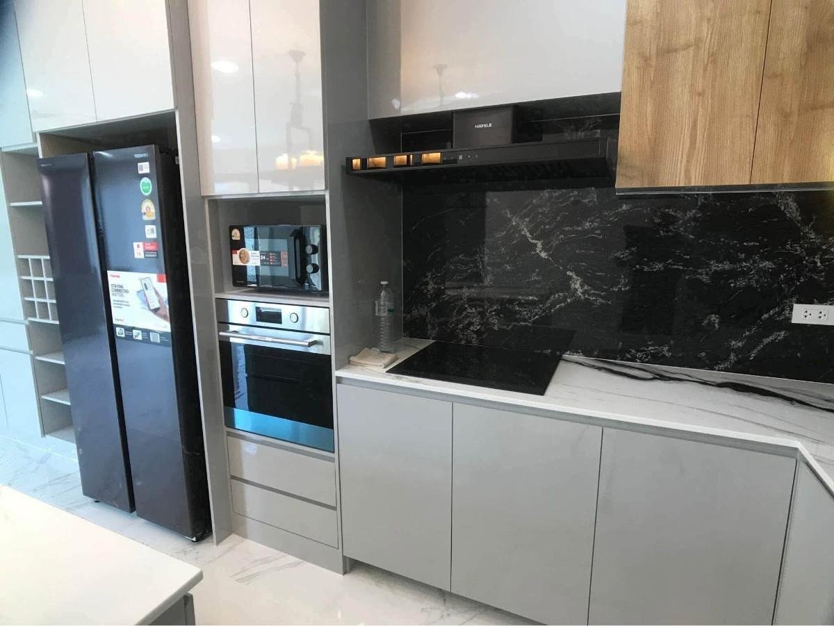 RS260912 Central Park 4 Pool House Village 3-Bedroom