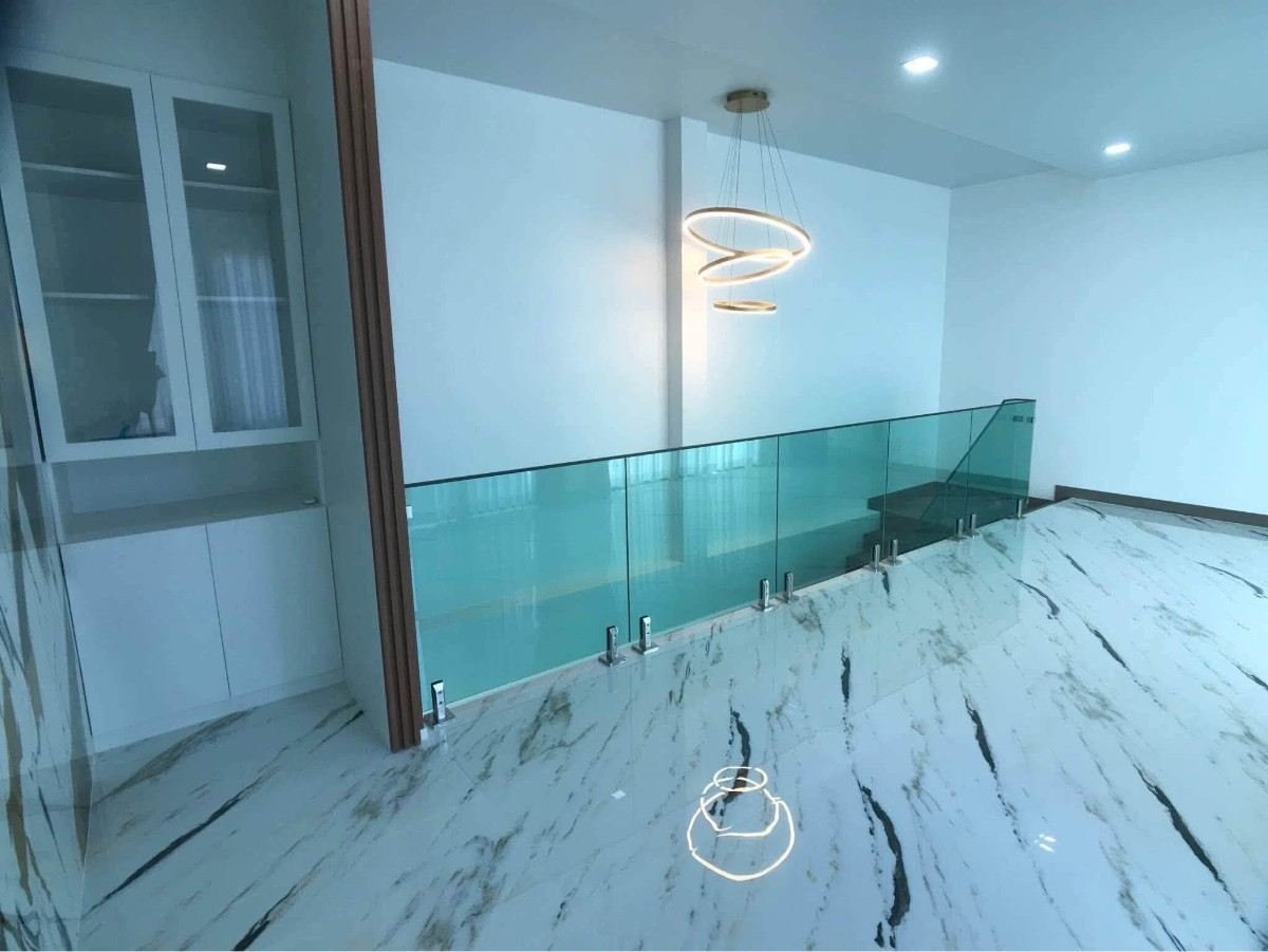 RS260912 Central Park 4 Pool House Village 3-Bedroom