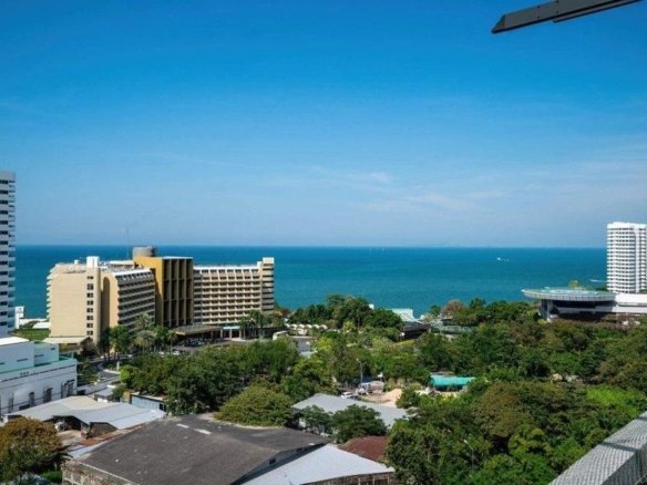 SSF260912 Peak Condominium Corner Duplex Penthouse - 11-12th Floor Sea View