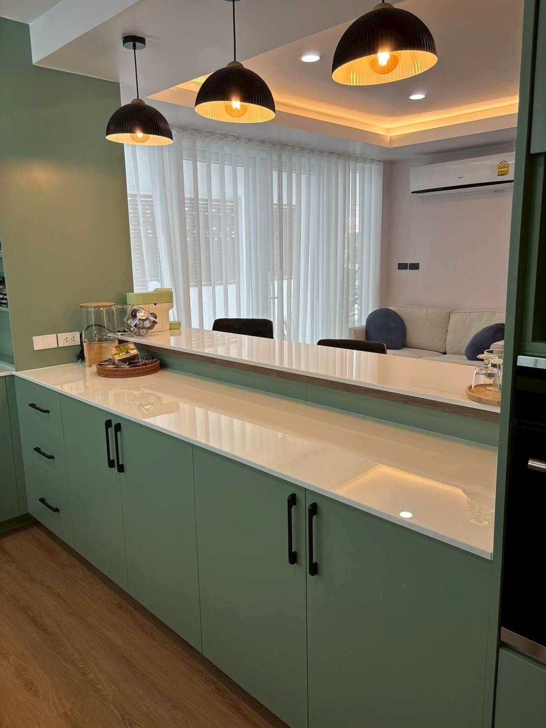 SST260902 T.W. Garden Hill Luxury 5-Bedroom Pool Villa Near Jomtien Beach