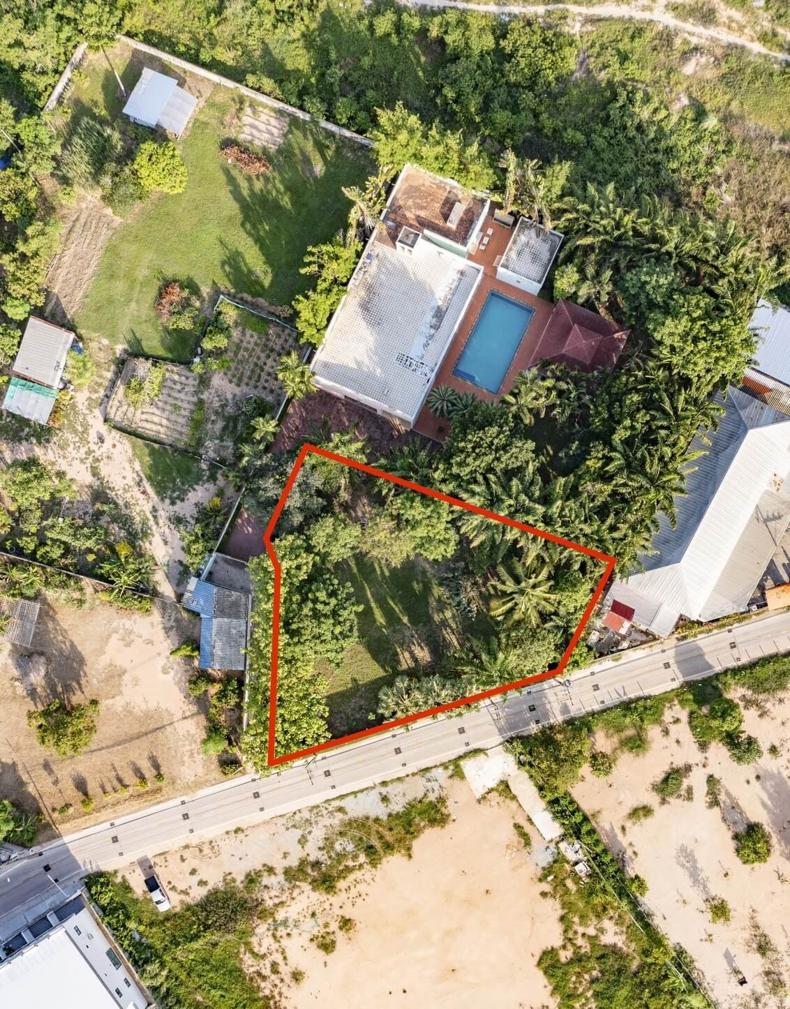 SST260903 Prime Land – 300 Sq.w. Developer Plot in Soi Phon Prapha Nimit 15 (1) SST260903 Prime Land - 300 Sq.w. Developer Plot in Soi Phon Prapha Nimit 15