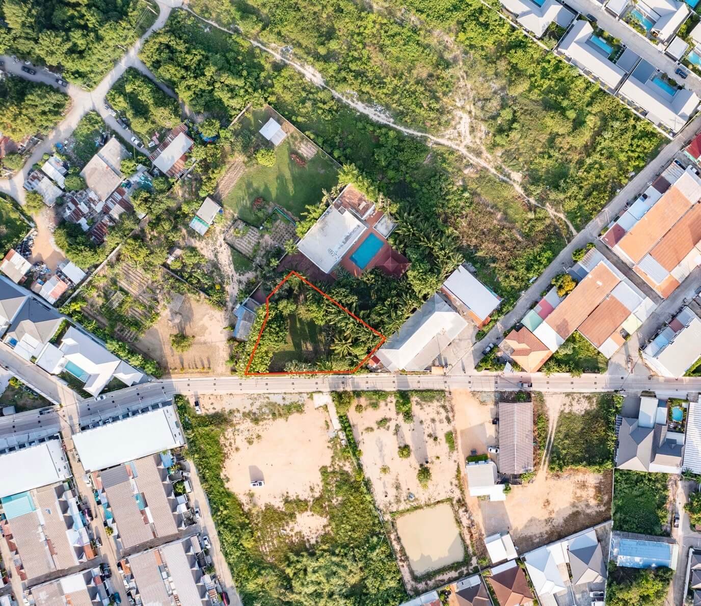 SST260903 Prime Land – 300 Sq.w. Developer Plot in Soi Phon Prapha Nimit 15 (2) SST260903 Prime Land - 300 Sq.w. Developer Plot in Soi Phon Prapha Nimit 15