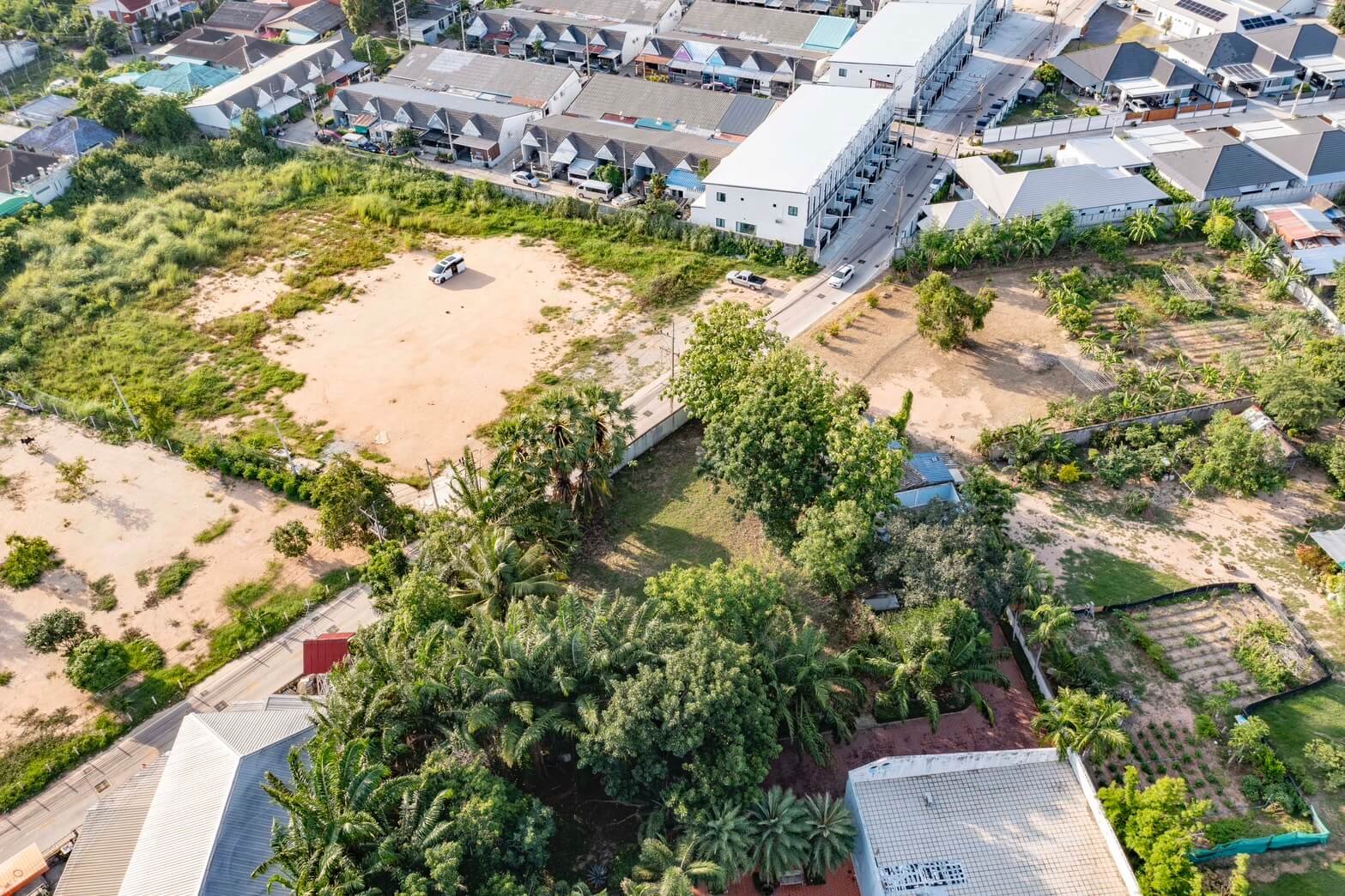 SST260903 Prime Land – 300 Sq.w. Developer Plot in Soi Phon Prapha Nimit 15 (6) SST260903 Prime Land - 300 Sq.w. Developer Plot in Soi Phon Prapha Nimit 15