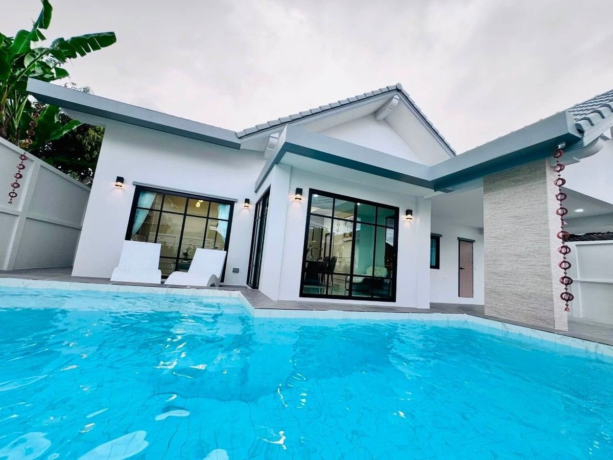 SST260915 Areeya Villa Newly Renovated Pool Villa – Soi Siam Country Club (1) SST260915 Areeya Villa Newly Renovated Pool Villa - Soi Siam Country Club