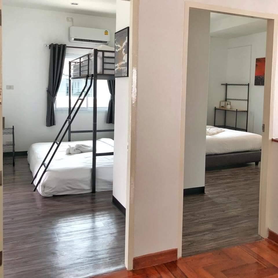 SST260917 Somkid Pool Villa Pattaya – Spacious 4 Bedroom Pool Villa Near the Beach (12) SST260917 Somkid Pool Villa Pattaya - Spacious 4 Bedroom Pool Villa Near the Beach