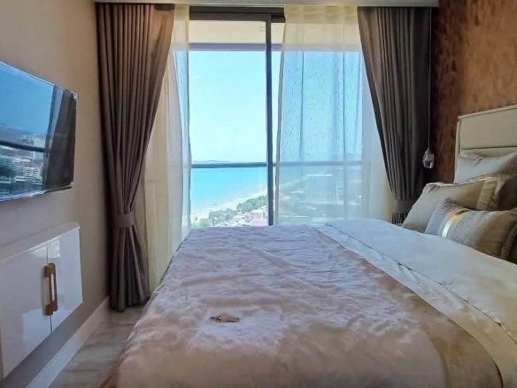 SST260926 Copacabana Beach Jomtien - 27th Floor Building C Sea View