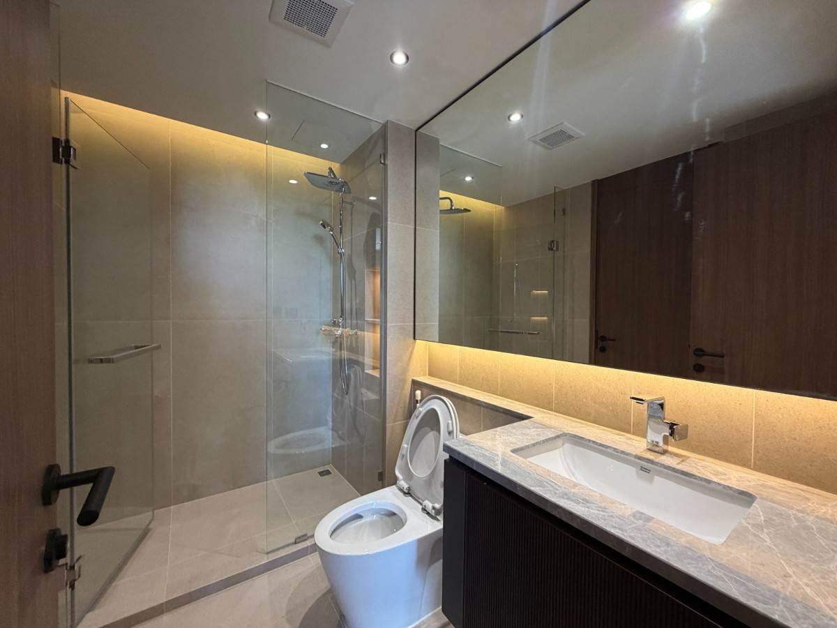 SCF261002 The Panora Estuaria - 5th floor Building A Pool view and partial sea view