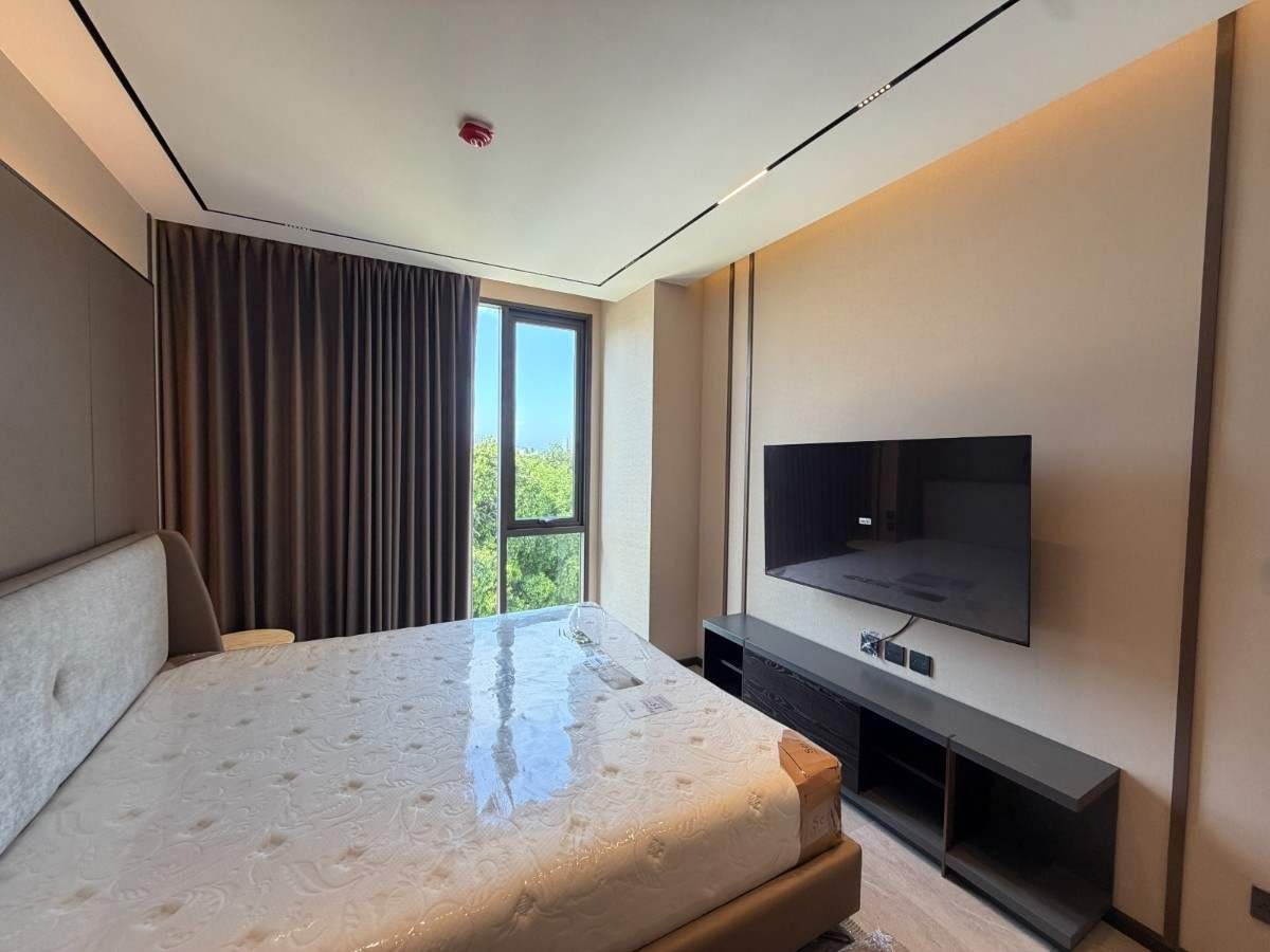 SCF261002 The Panora Estuaria - 5th floor Building A Pool view and partial sea view
